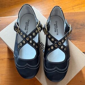 Charlotte Stone Pearl Flats